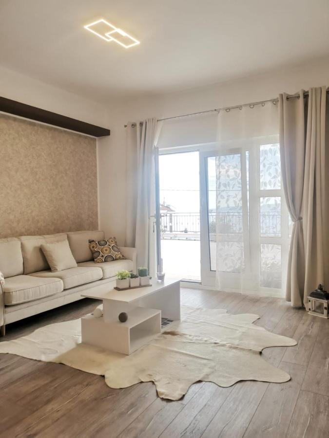 Studio Apartment "Brigita",Parking With Gate Rijeka Ngoại thất bức ảnh